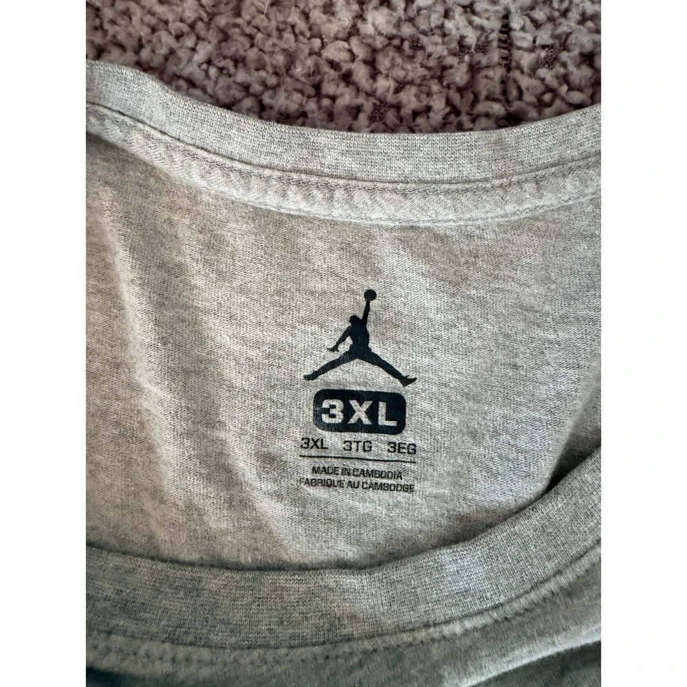 Jordan Long Sleeve Shirt 3XL Grey Iridescent 23 Graphic Sportswear Basketball